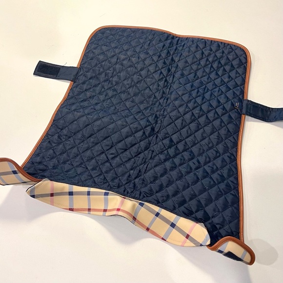 Brooks Brothers Plaid Waterproof Exterior Quilted Interior Dog Vest Wrap Jacket - Picture 3 of 5